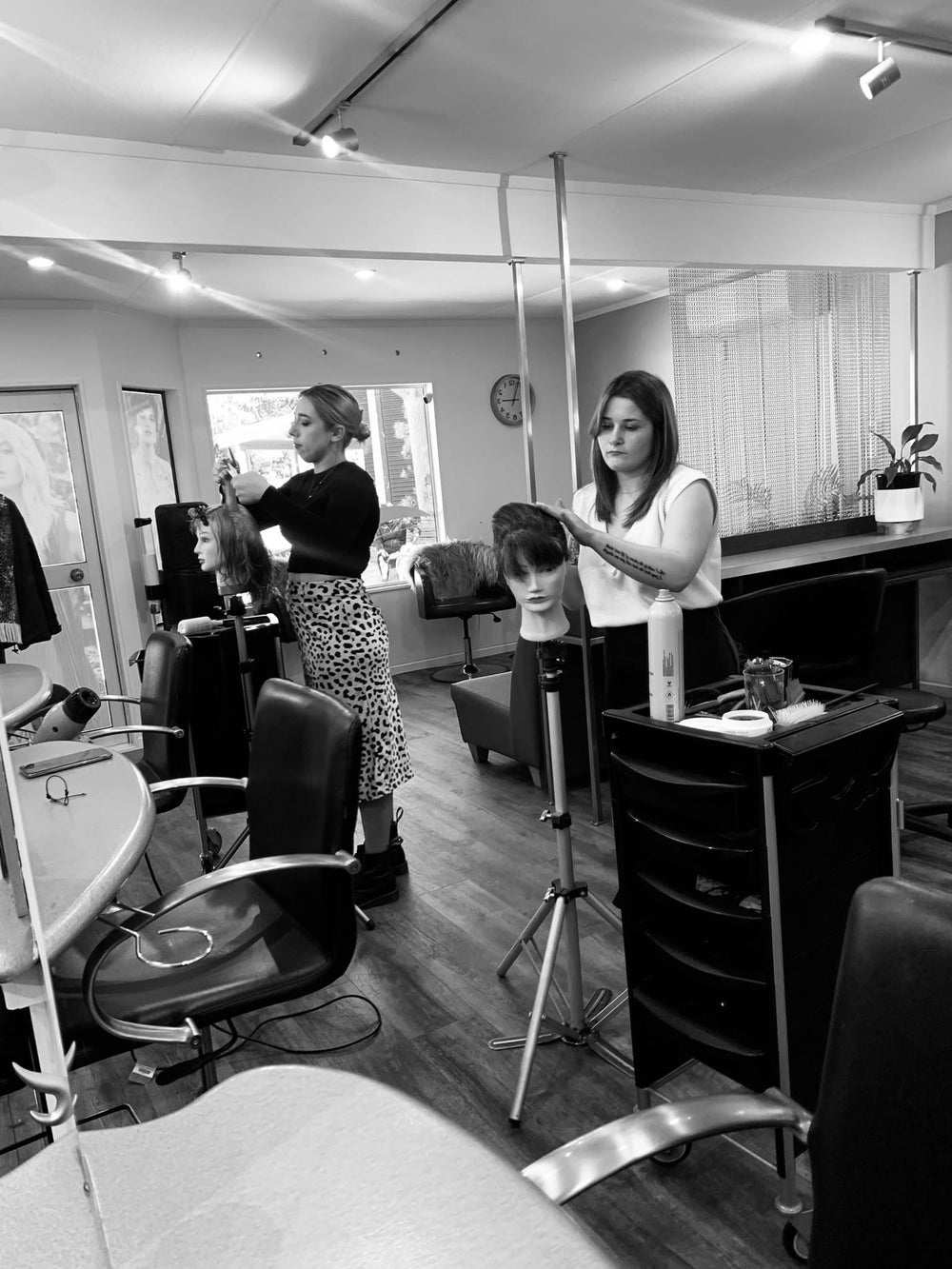 Hair Stylists and Apprentice stylists Jobs, HITO